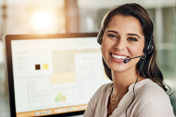 How to recruit a customer service representative ?