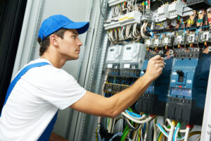 Industrial electrician jobs in Canada